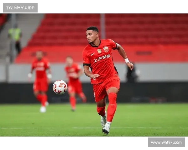 海港4-1战胜河南暂时登顶 维塔尔两传一射梅伦多首球闪耀全场 海港4-1战胜河南暂时登顶 维塔尔两传一射梅伦多首球闪耀全场